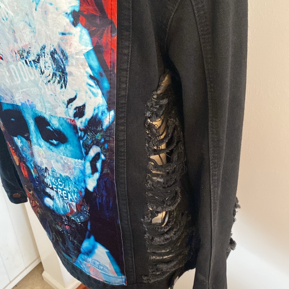 American BAZI distressed denim jacket NWT - Picture 4 of 14